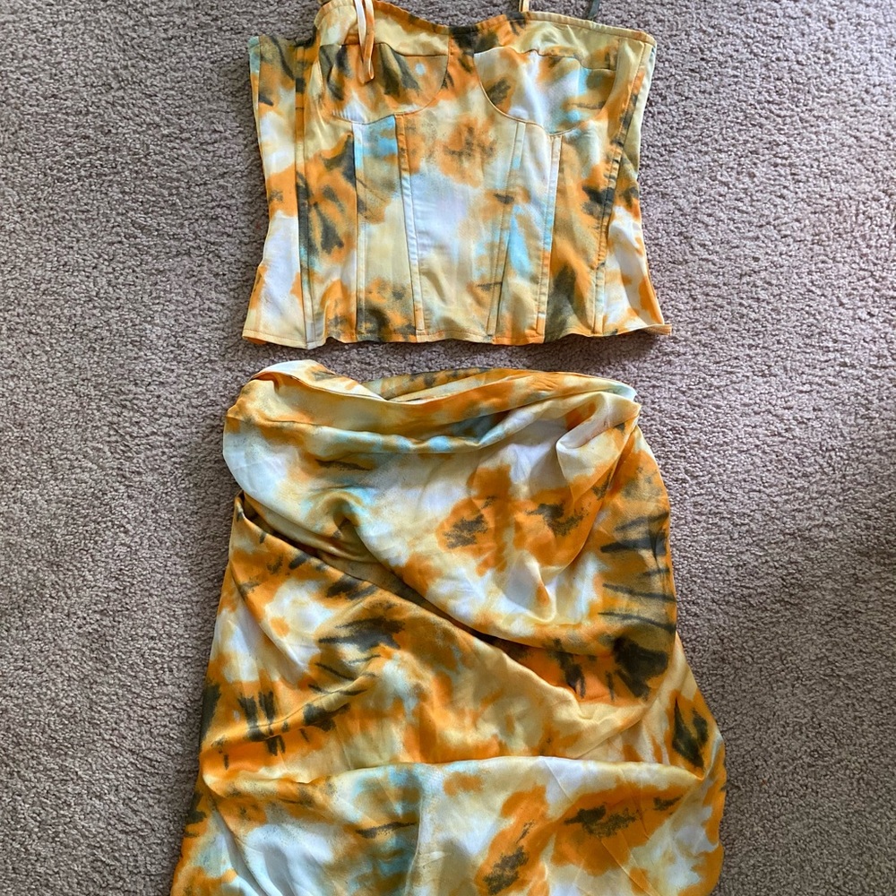 PrettyLittleThing Two Piece Skirt Set